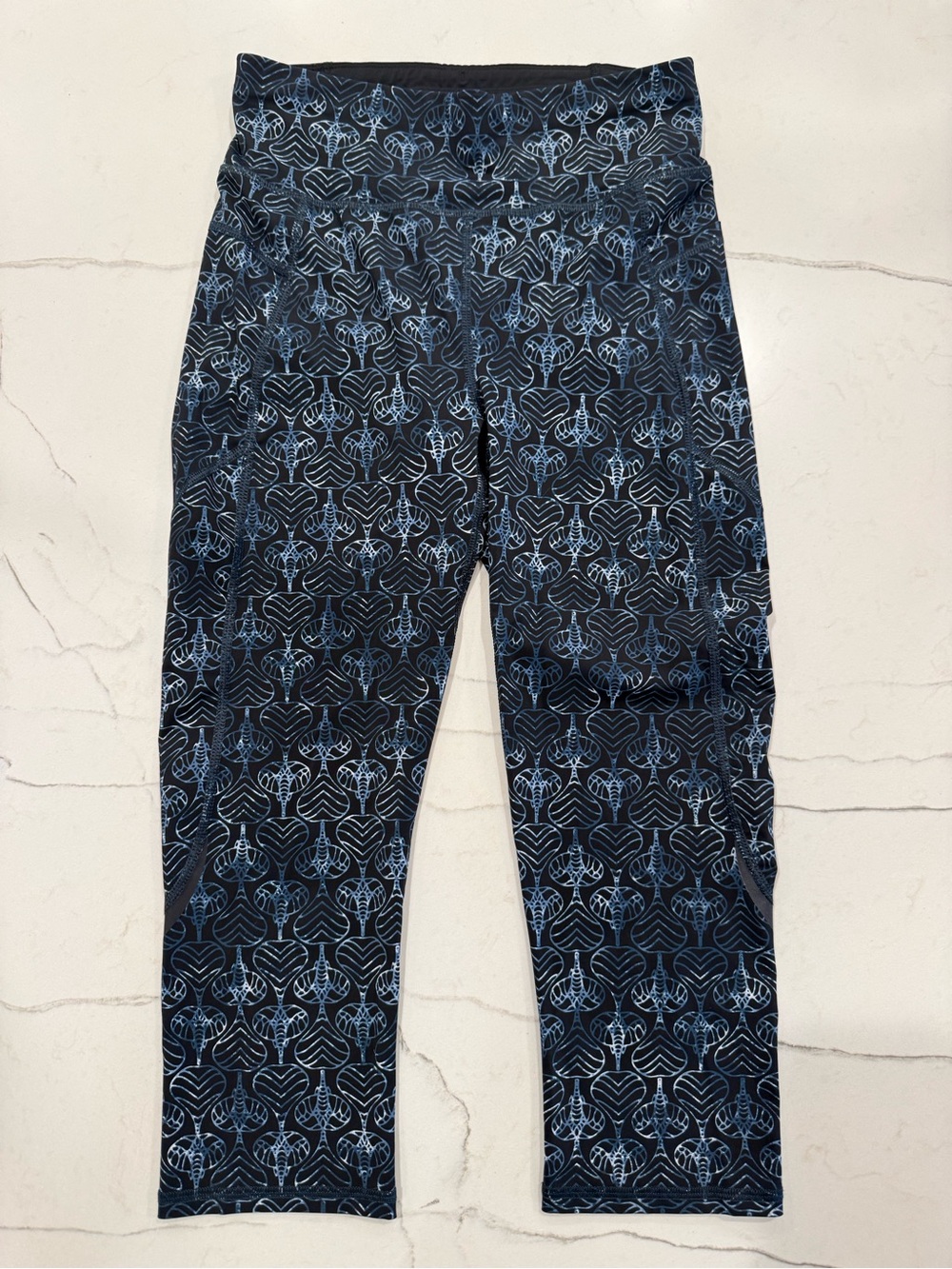 Sweaty Betty Zero Gravity Crop Leggings, Size S, NWOT